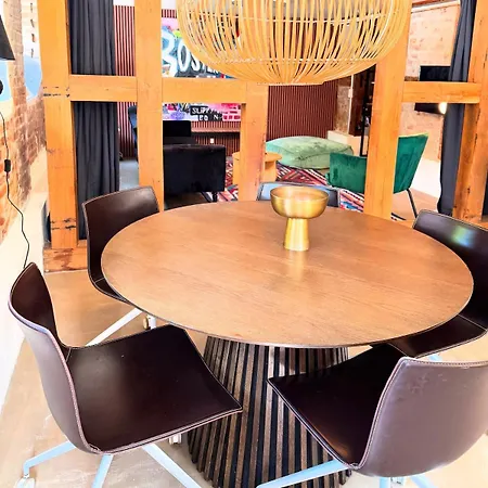 아파트 Charming Basement *